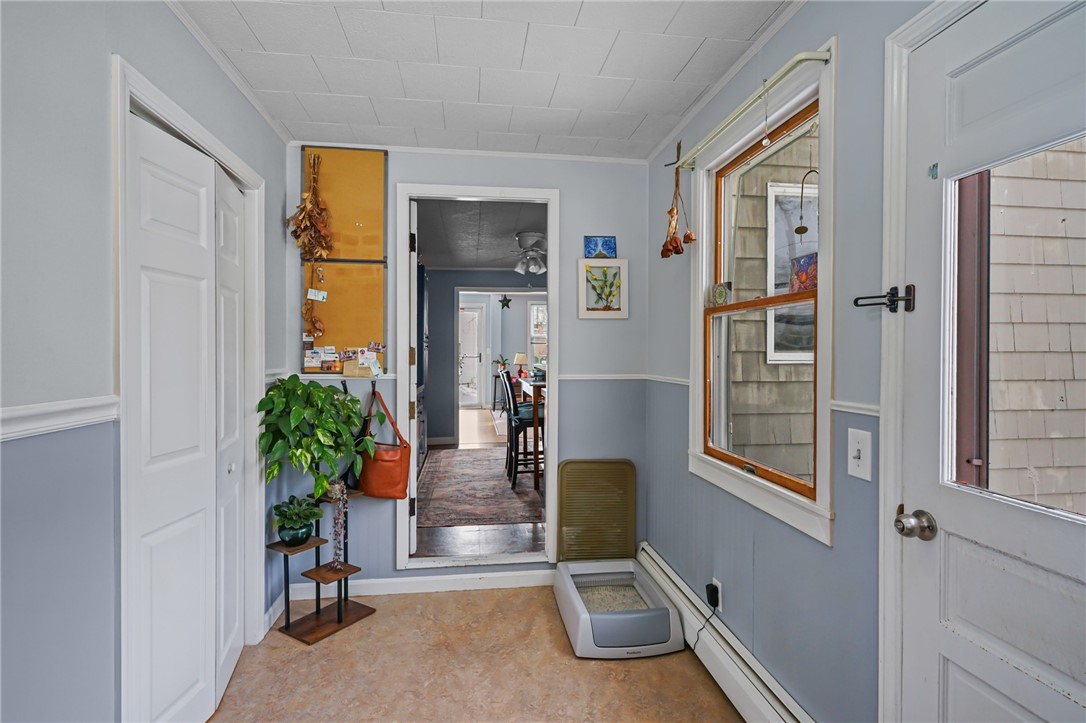 22 Harris Street Coventry, RI 02816 - Photo 12 of 38 Unit 1: Mudroom/enclosed porch