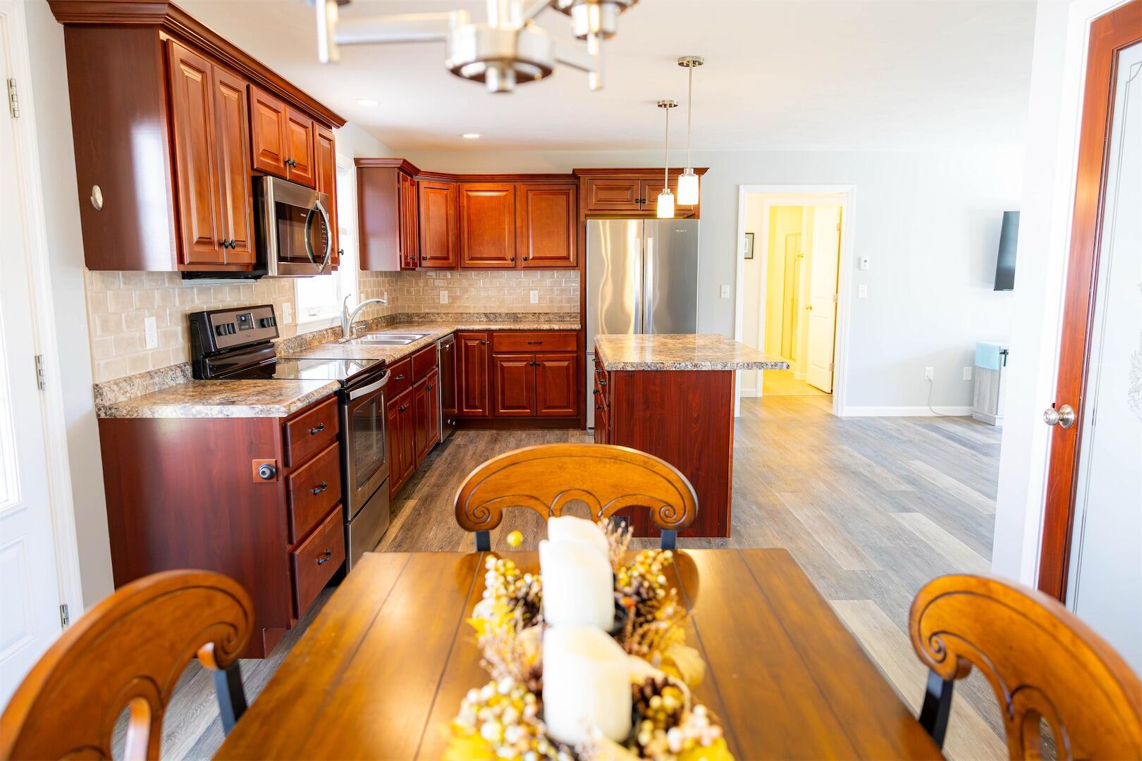 2 Berry Lane, Unit 102 Biddeford, ME 04005 - Photo 11 of 21 _06A0096