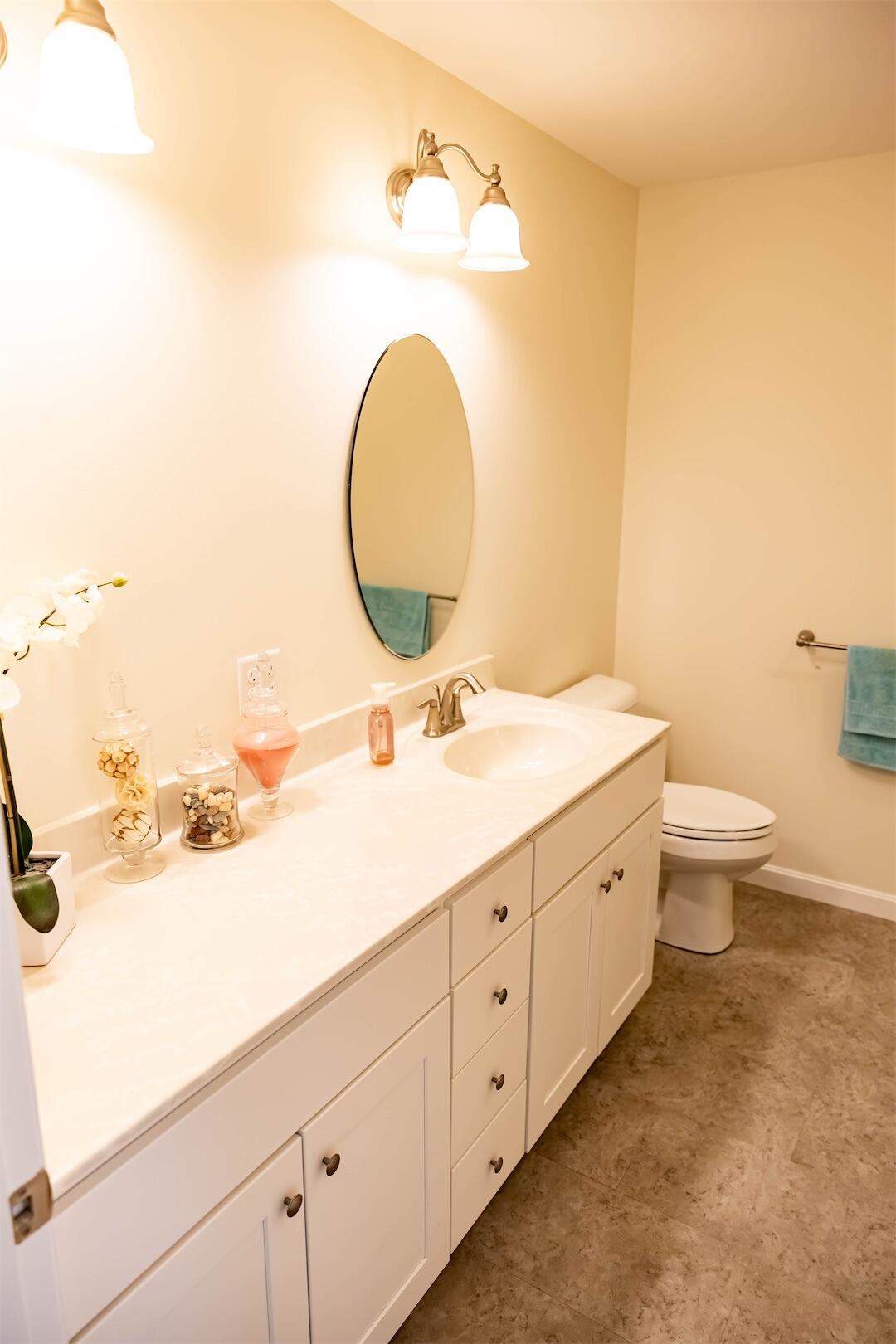 2 Berry Lane, Unit 102 Biddeford, ME 04005 - Photo 13 of 21 _06A0105