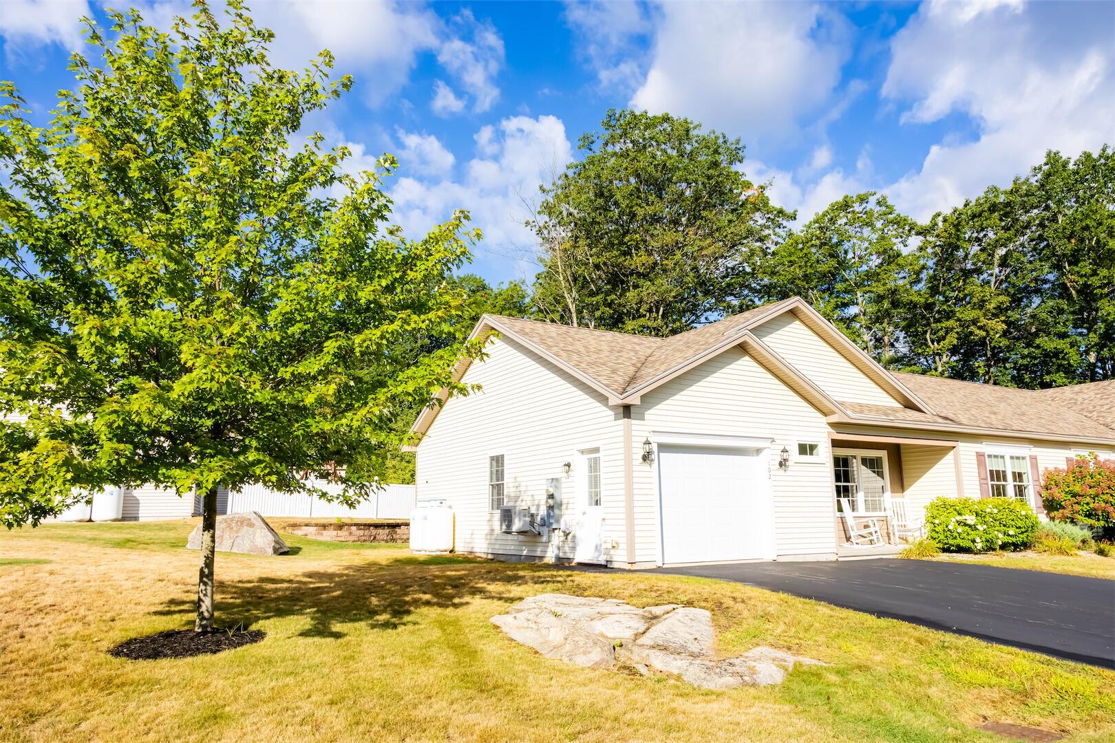 2 Berry Lane, Unit 102 Biddeford, ME 04005 - Photo 5 of 21 _06A0072