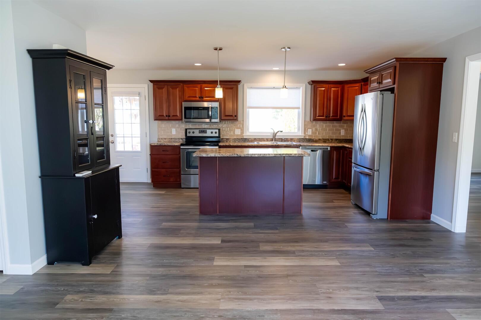 2 Berry Lane, Unit 102 Biddeford, ME 04005 - Photo 7 of 21 _06A0079