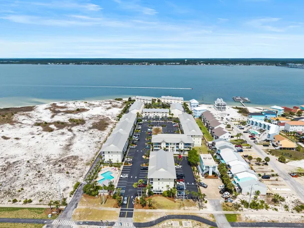 $330,000 | 8436 Gulf Boulevard, Unit 422, Navarre, FL 32566