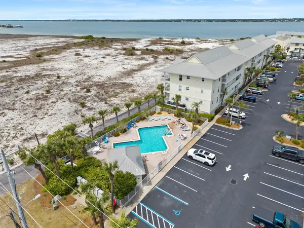 $330,000 | 8436 Gulf Boulevard, Unit 422, Navarre, FL 32566