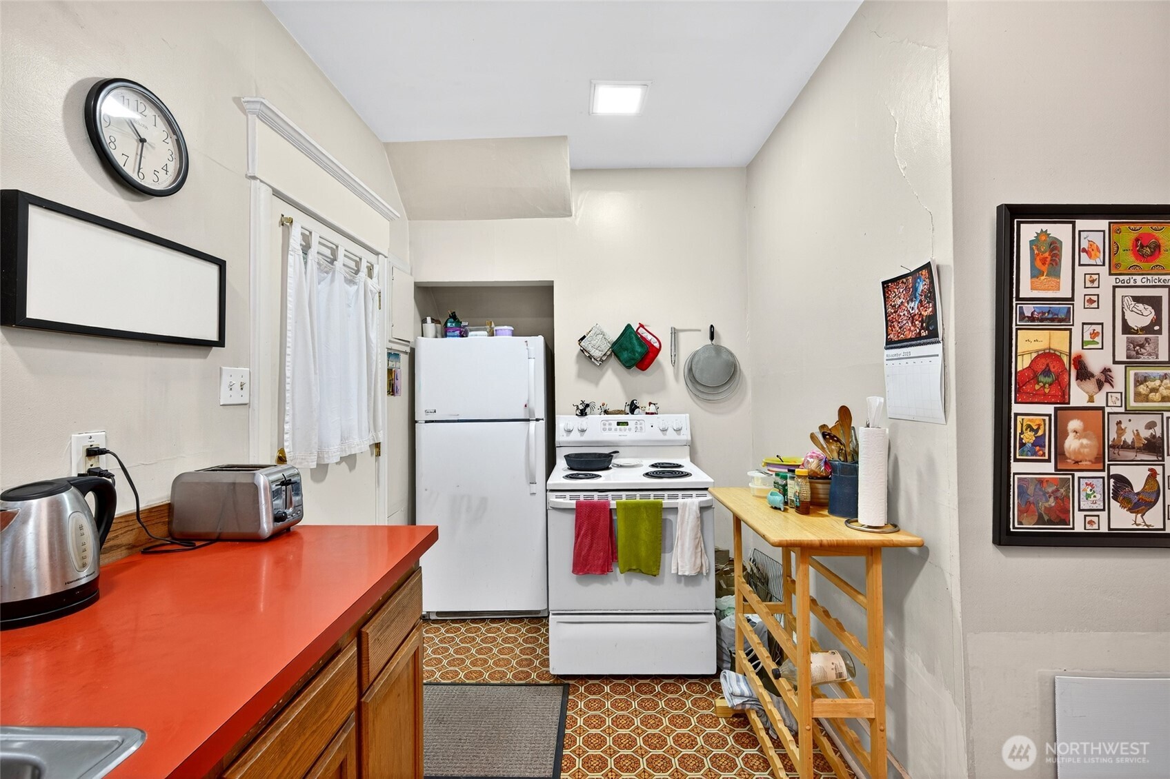 132 30th Avenue Seattle, WA 98122 - Photo 14 of 30