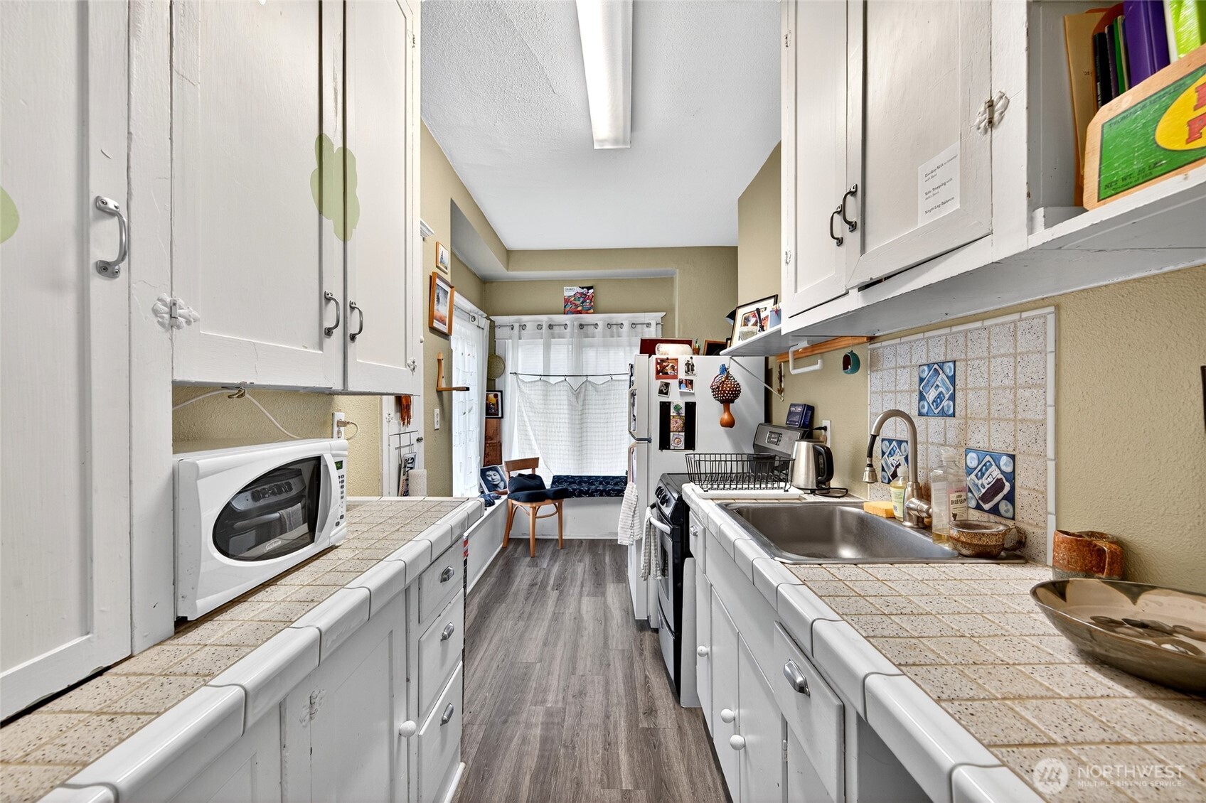 132 30th Avenue Seattle, WA 98122 - Photo 18 of 30