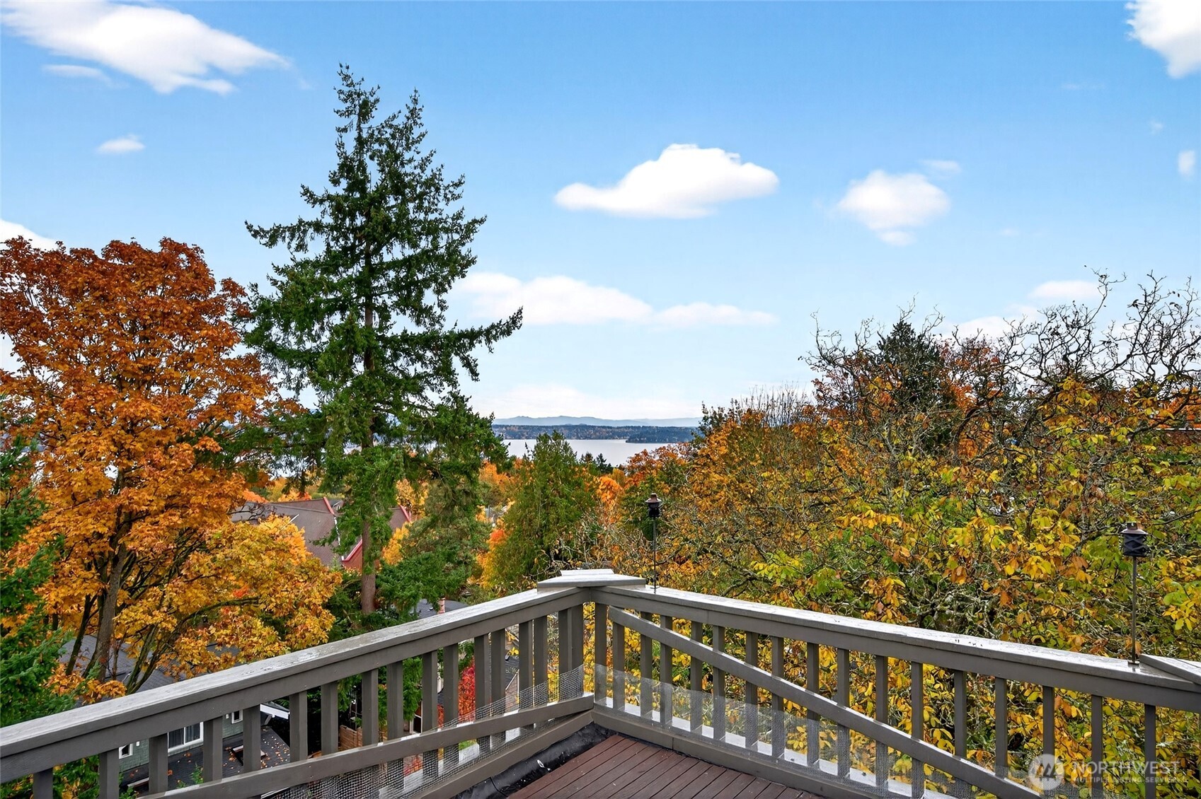 132 30th Avenue Seattle, WA 98122 - Photo 10 of 30