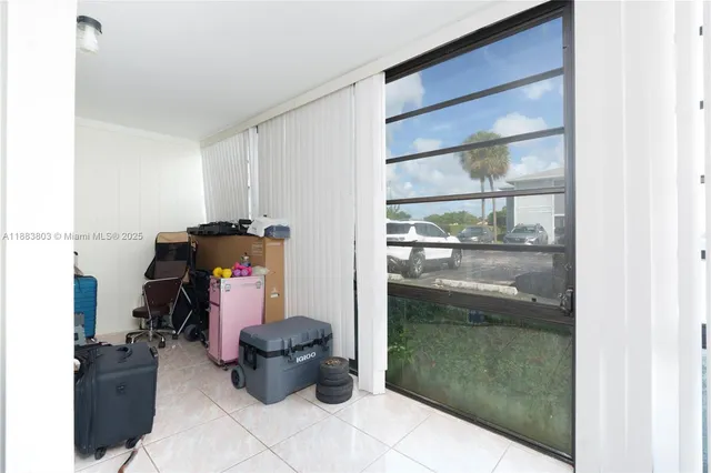 $277,000 | 9725 Hammocks Boulevard, Unit 108F, Miami, FL 33196