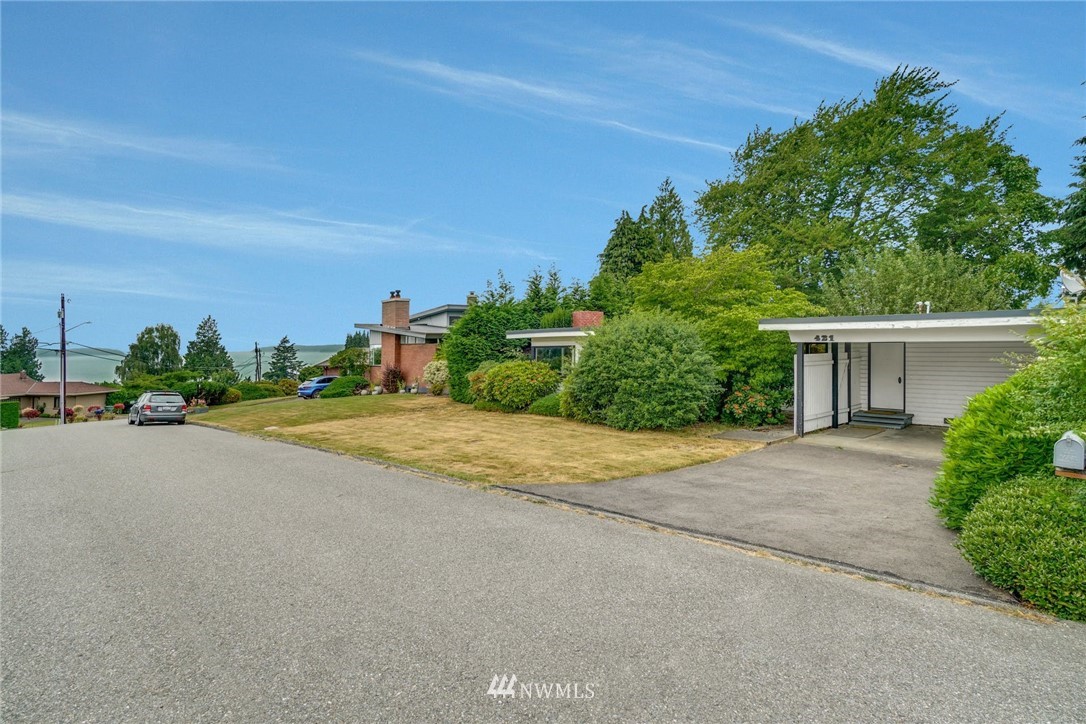 421 View Ridge Drive Everett, WA 98203 - Photo 1 of 19