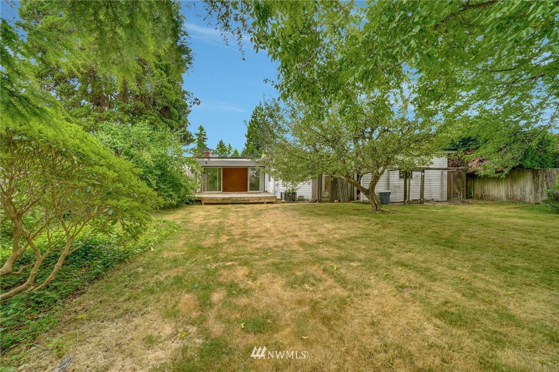 421 View Ridge Drive Everett, WA 98203 - Photo 16 of 19