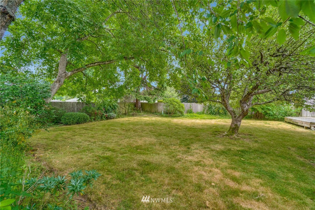 421 View Ridge Drive Everett, WA 98203 - Photo 17 of 19