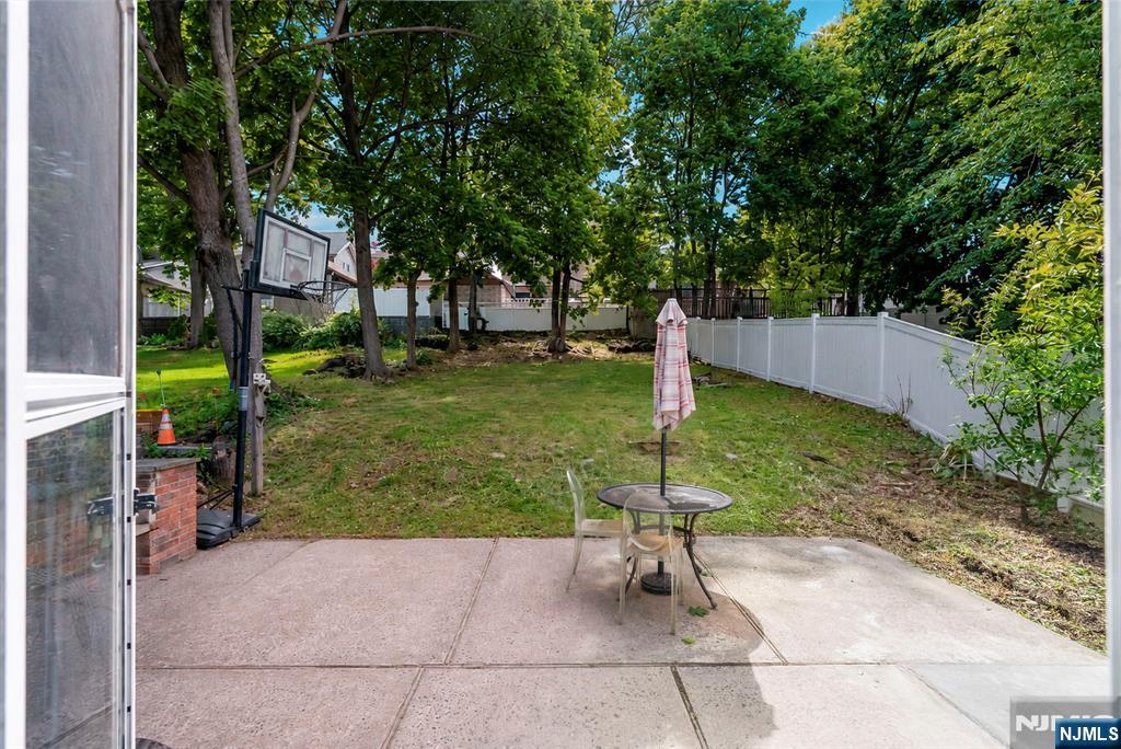 27 8th Street Ridgefield Park, NJ 07660 - Photo 27 of 31 Gallery Image 27