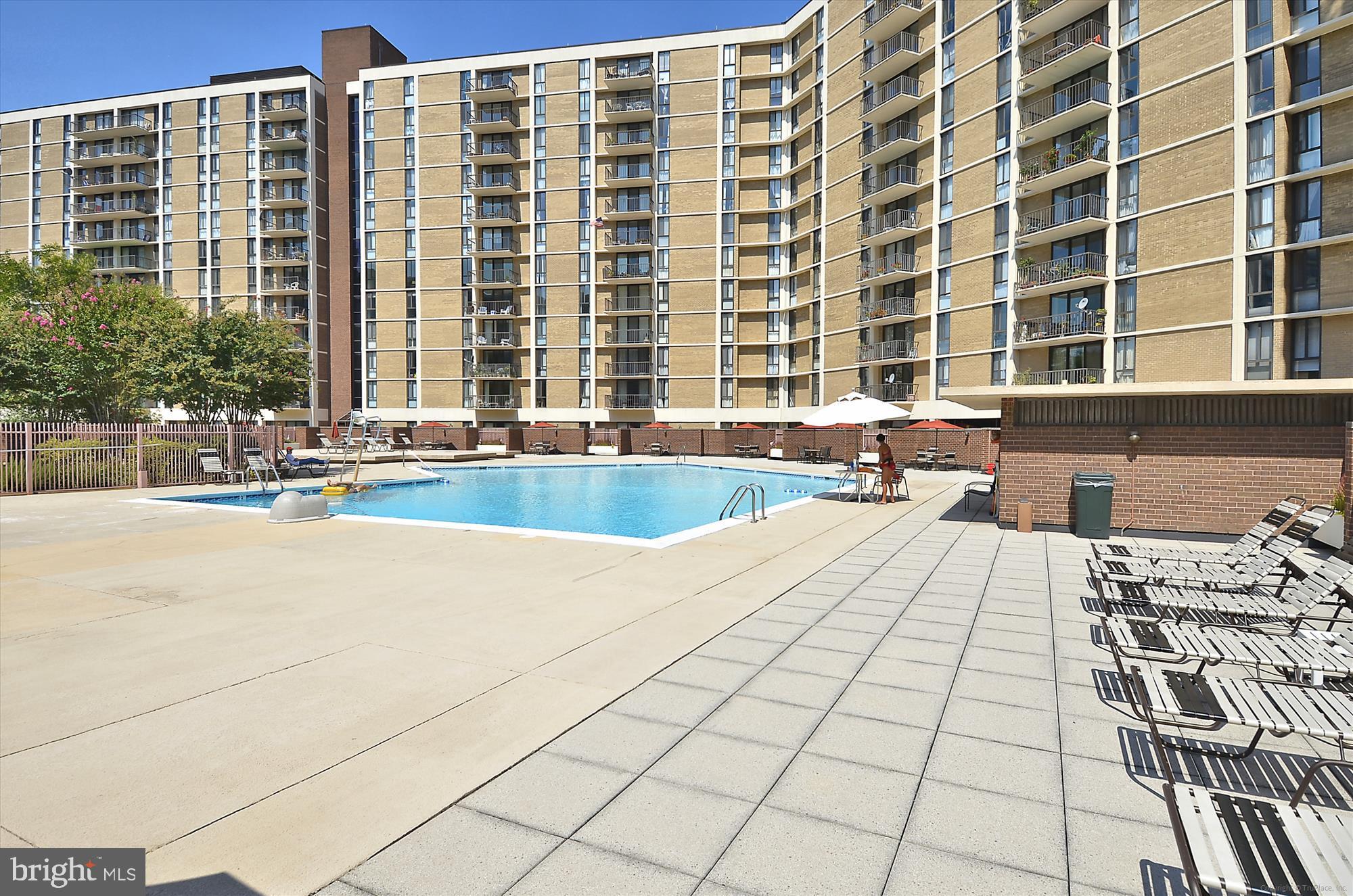 6800 Fleetwood Road, Unit 1004 McLean, VA 22101 - Photo 22 of 40 Sunny poolside retreat in a vibrant community.