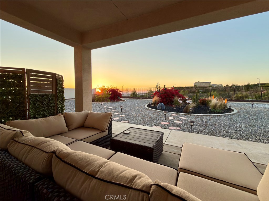 13710 Sweet Avenue Riverside, CA 92503 - Photo 2 of 34
