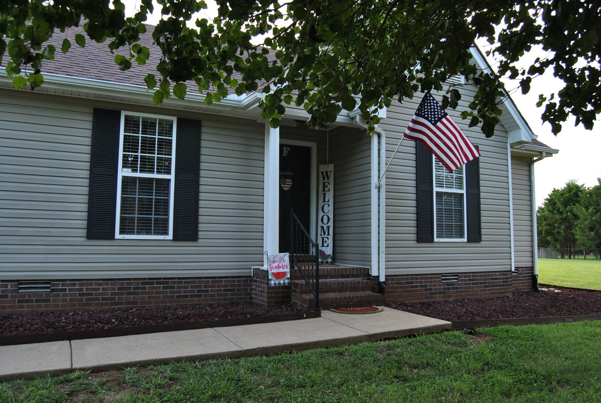 103 Riven Court Murfreesboro, TN 37129 - Photo 4 of 42 Gallery Image 4