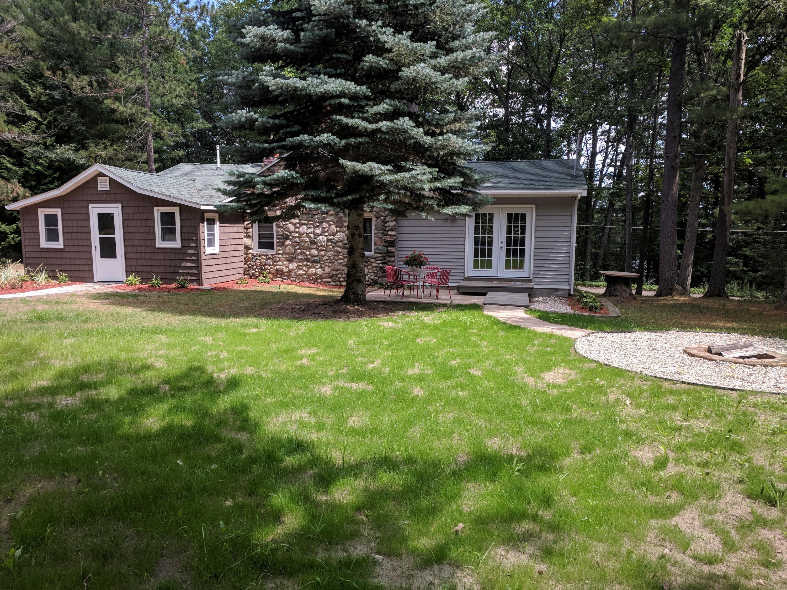 5330 Lea Street Cheboygan, MI 49721 - Photo 2 of 36 Gallery Image 2
