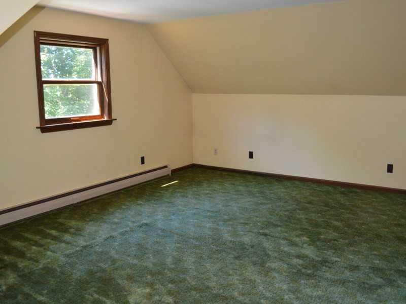 138 Lewiston Road Gray, ME 04039 - Photo 21 of 33 Bedroom.