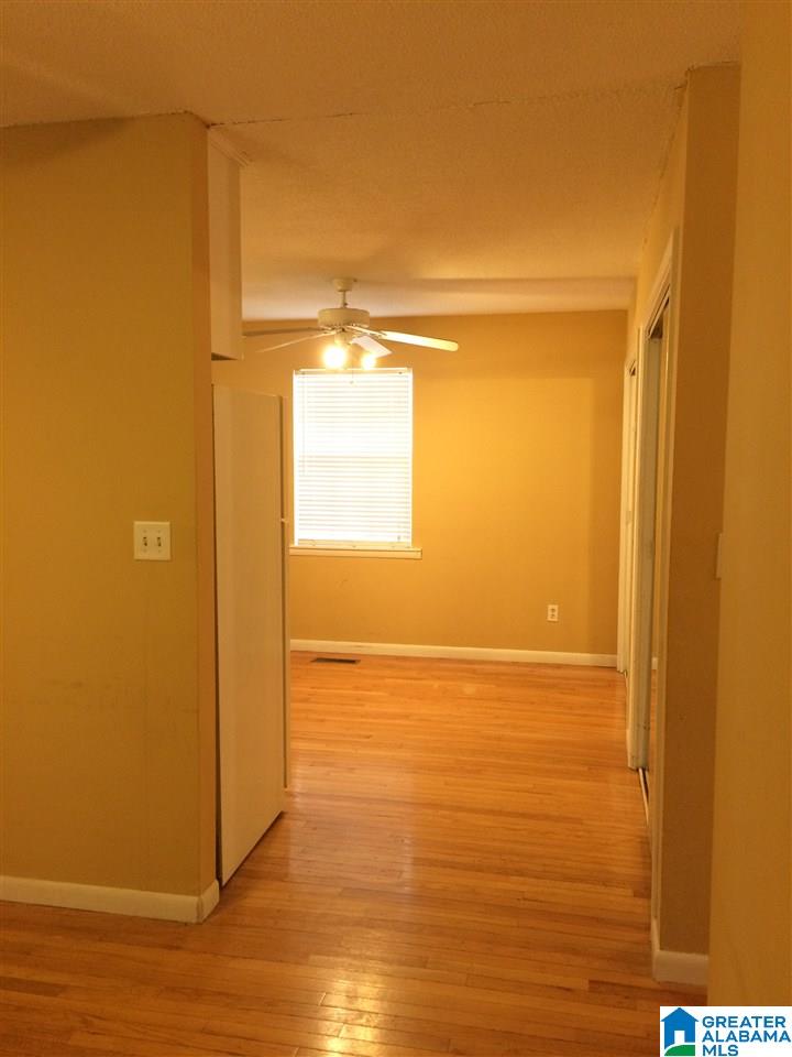 409 3rd Street North Oneonta, AL 35121 - Photo 11 of 36