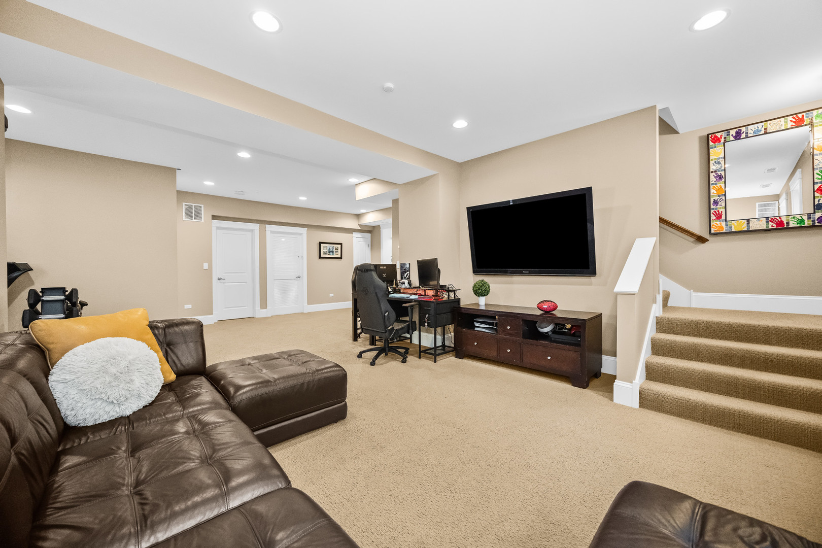 2121 Pioneer Road Evanston, IL 60201 - Photo 19 of 26