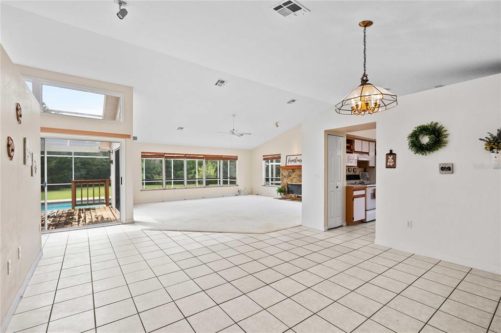 13927 Curley Road Dade City, FL 33525 - Photo 8 of 77 Gallery Image 8