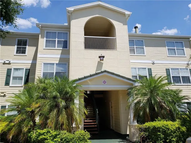 $1,500 | 18113 Sterling Gate Circle, Unit 18113, Tampa, FL 33647