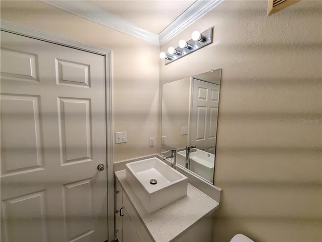 $1,500 | 18113 Sterling Gate Circle, Unit 18113, Tampa, FL 33647