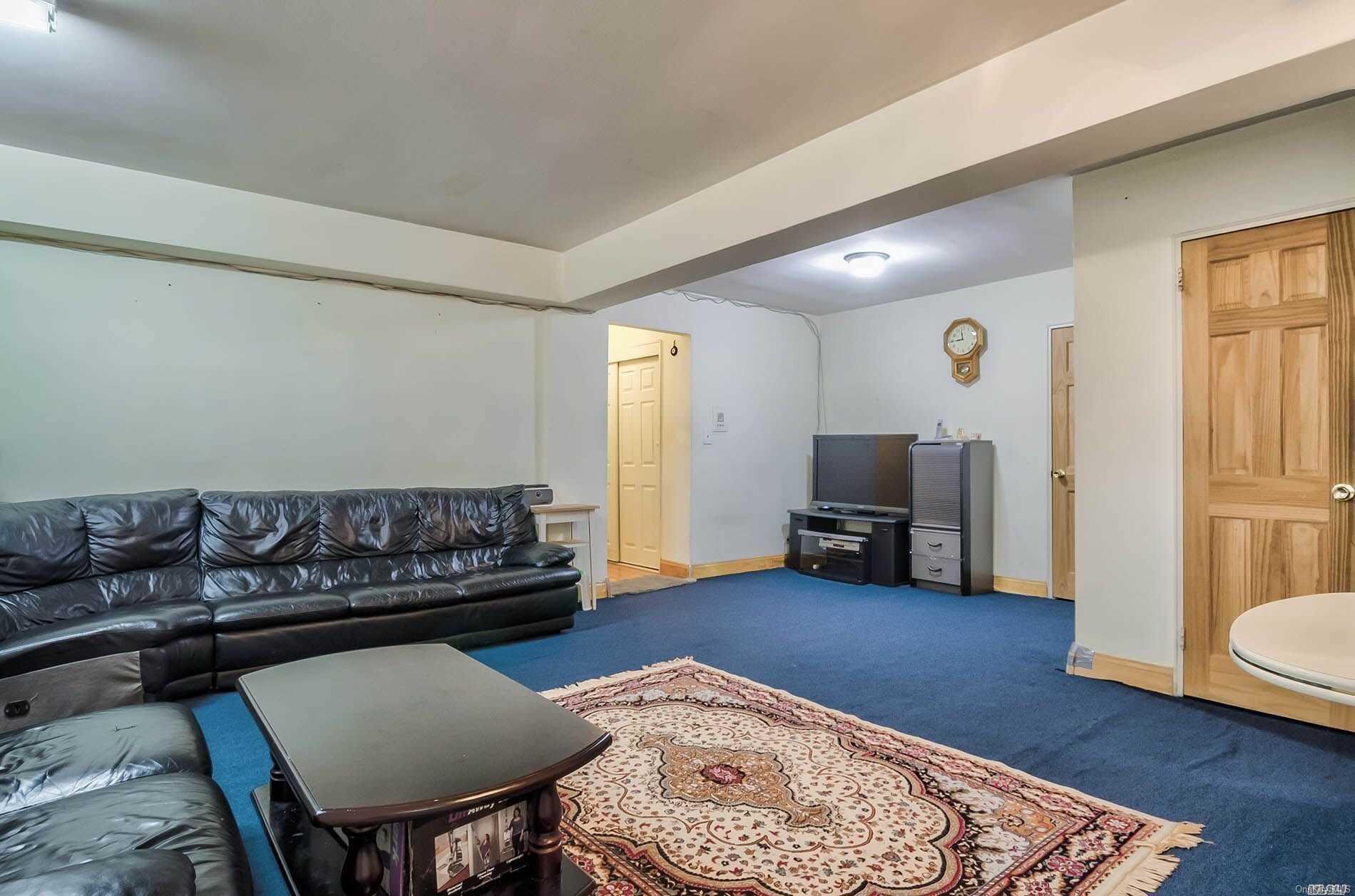 88-30 182nd Street Queens, NY 11423 - Photo 14 of 20