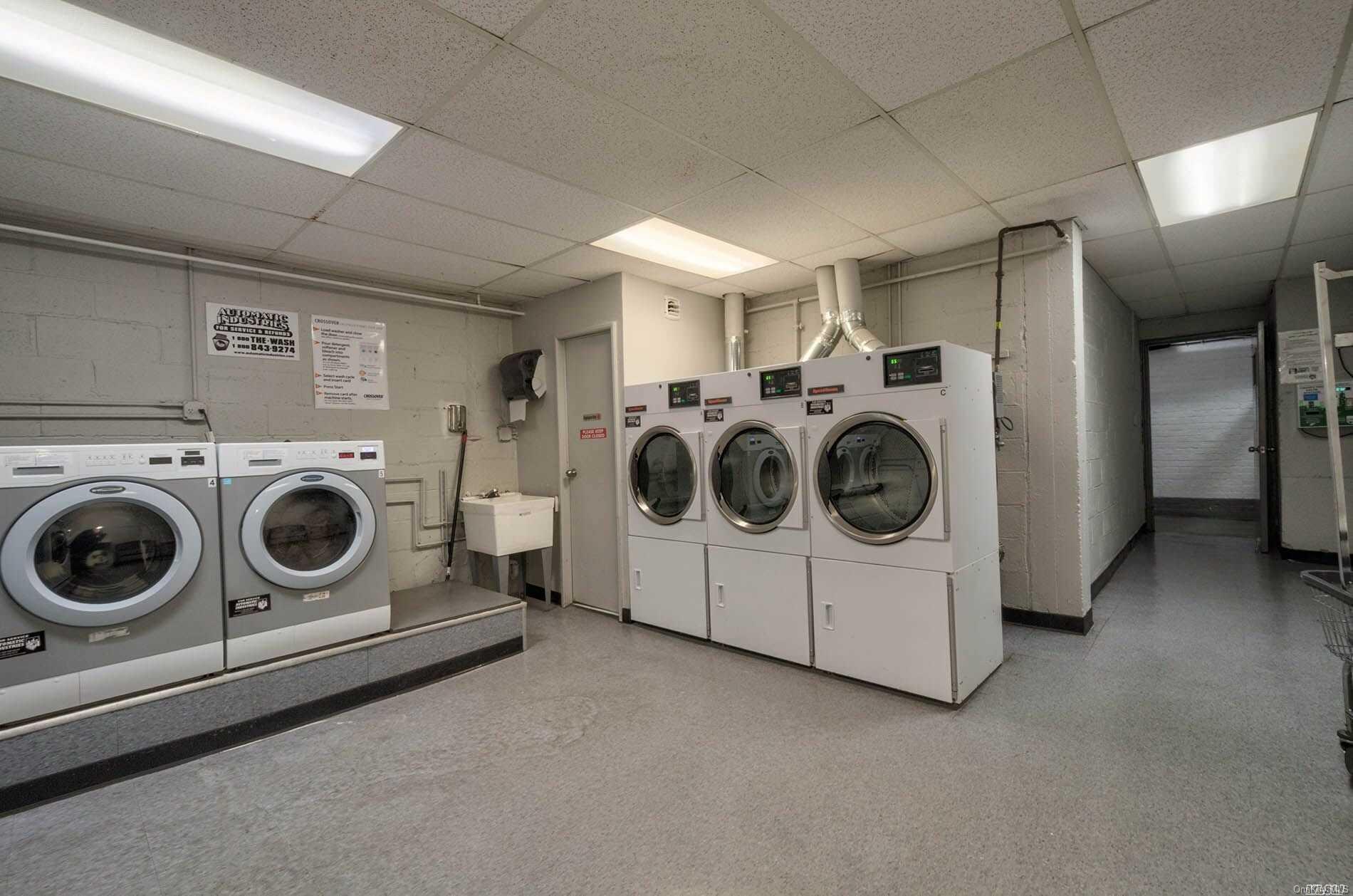 88-30 182nd Street Queens, NY 11423 - Photo 20 of 20