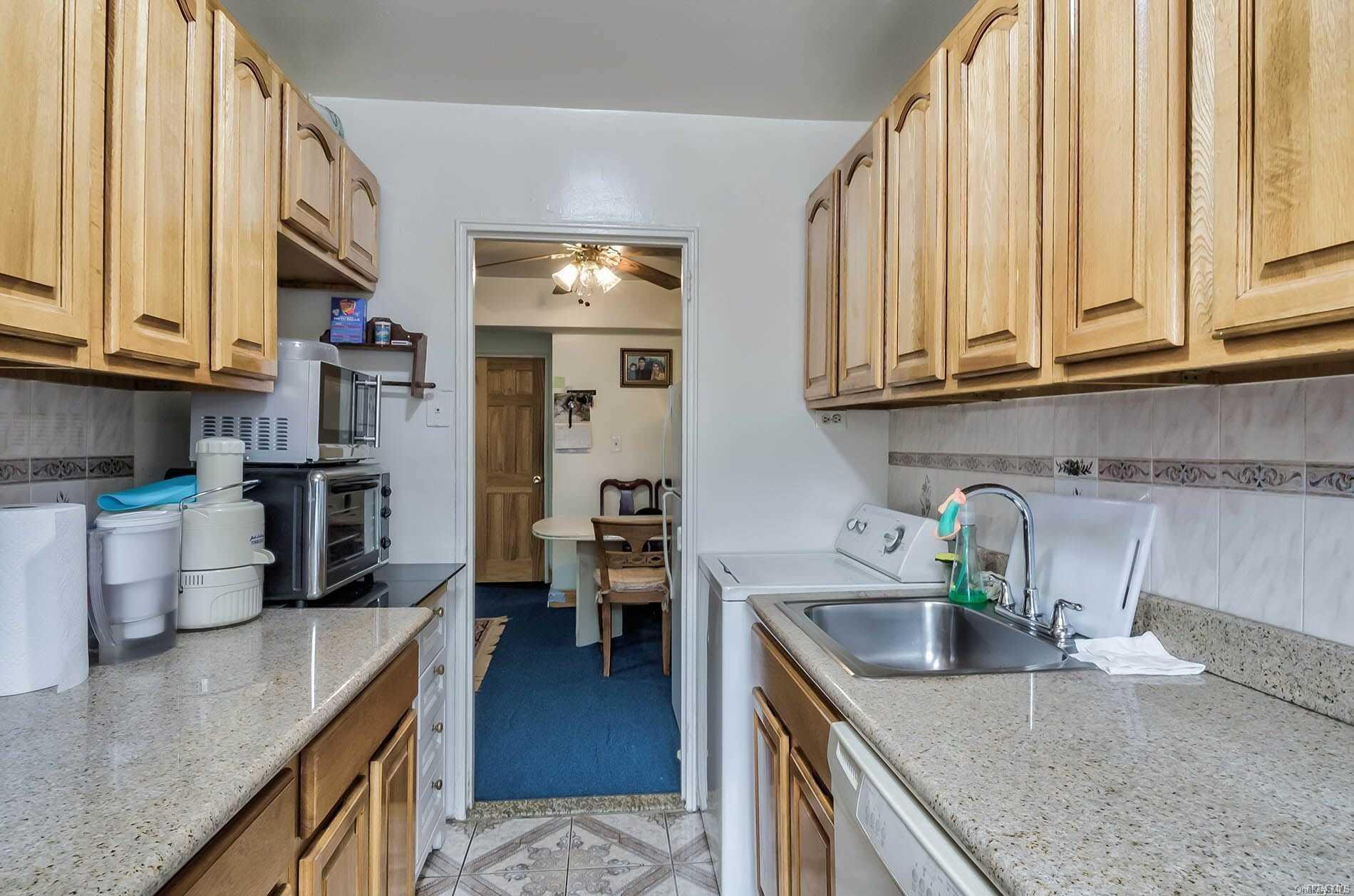 88-30 182nd Street Queens, NY 11423 - Photo 10 of 20