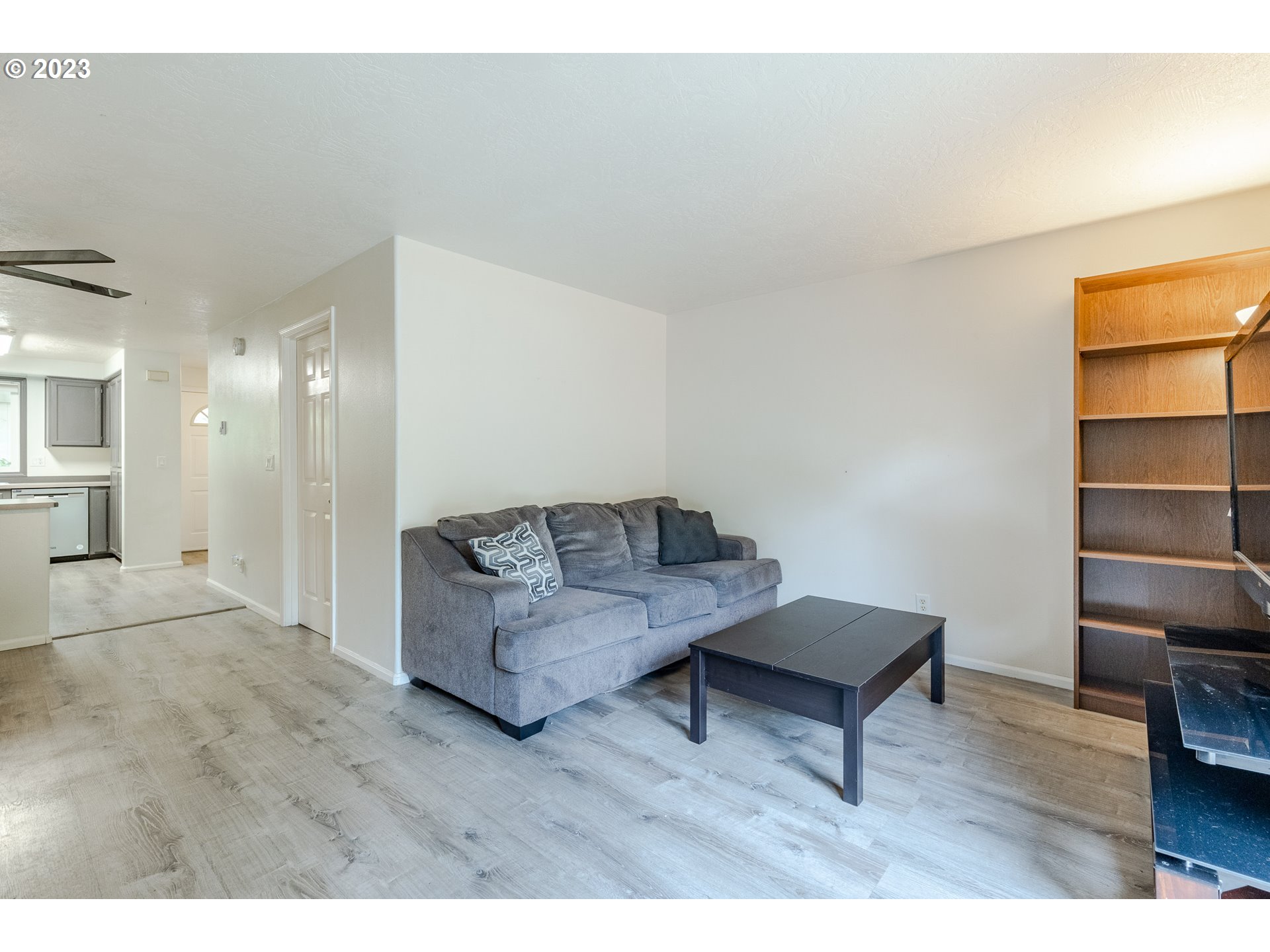 1632 Fetters Loop Eugene, OR 97402 - Photo 9 of 24 Gallery Image 9