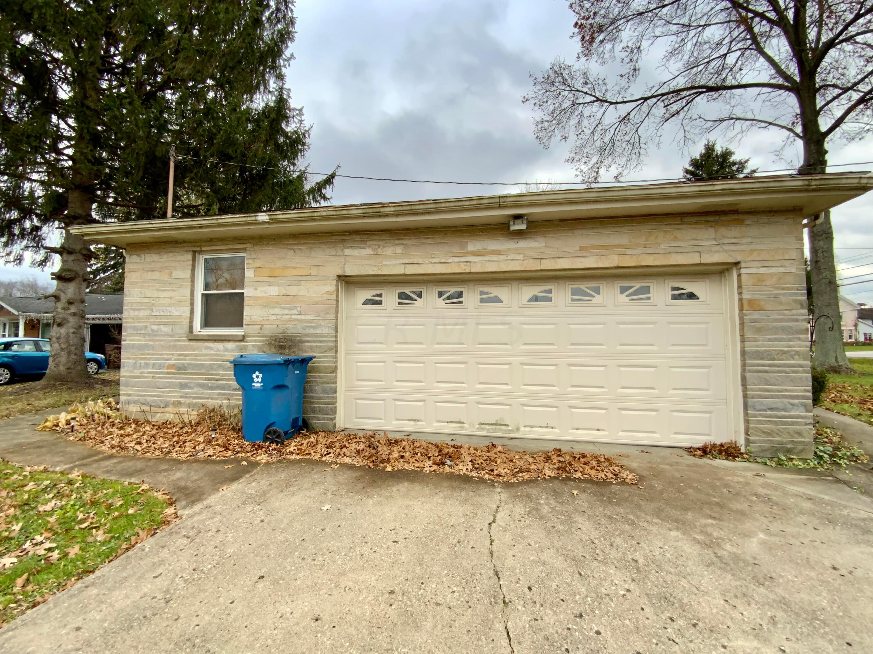 1174 Newark Road Mount Vernon, OH 43050 - Photo 28 of 29 D9002A26-DECD-42AA-86F8-D31890D6592C