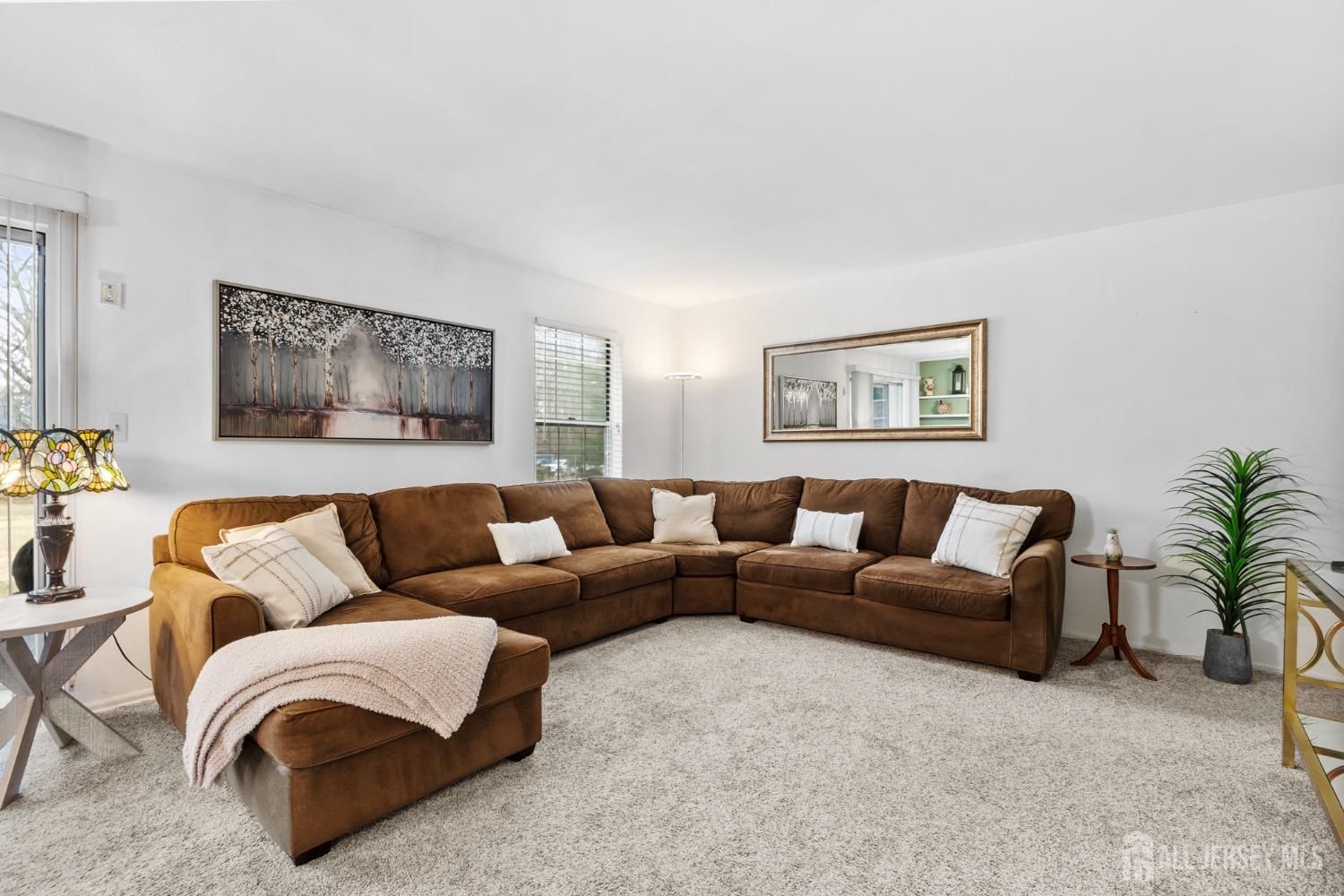 9 Lindsey Circle Old Bridge, NJ 08857 - Photo 3 of 23 a living room with furniture and a couch
