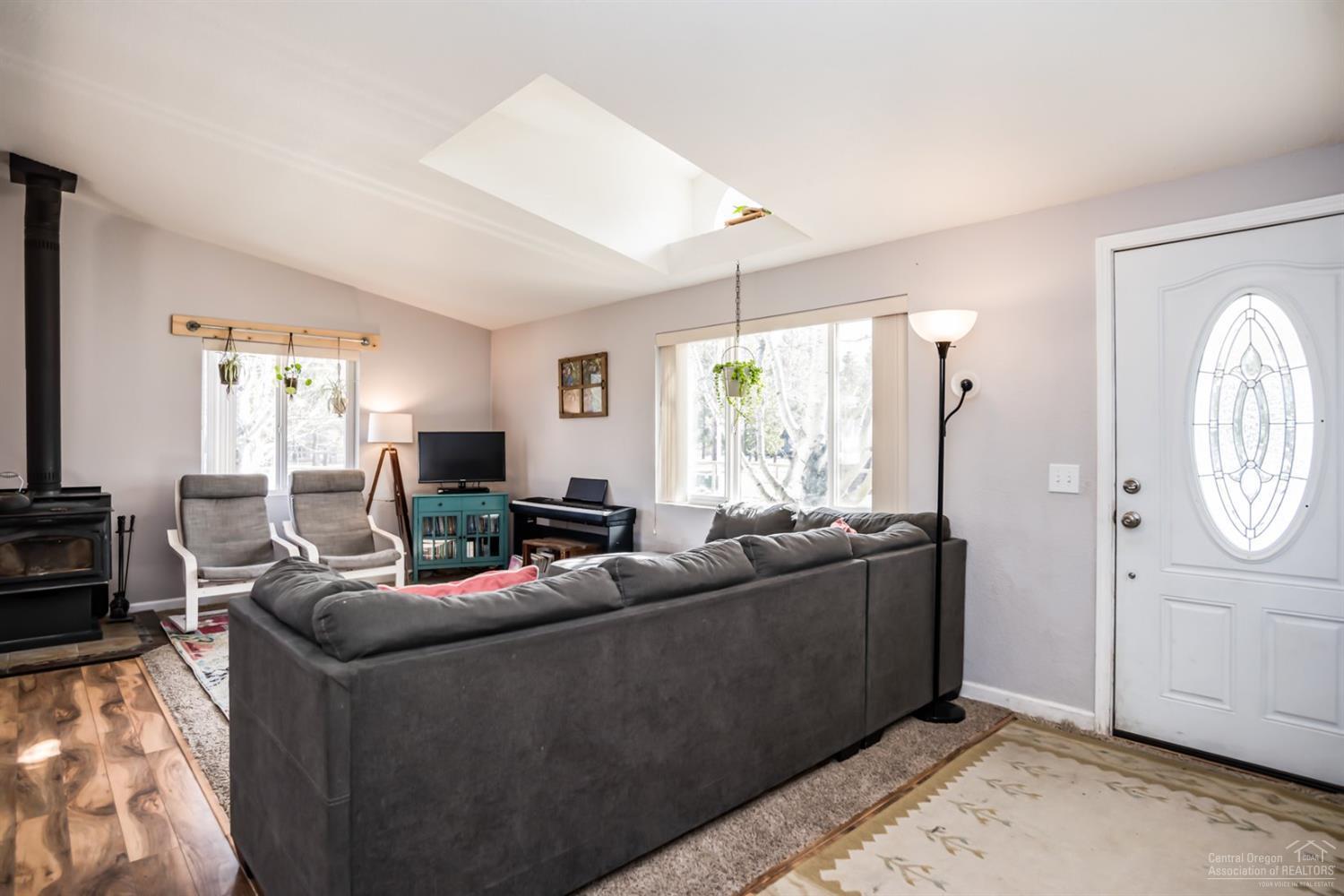 55855 Swan Road Bend, OR 97707 - Photo 2 of 25 Additional Photo
