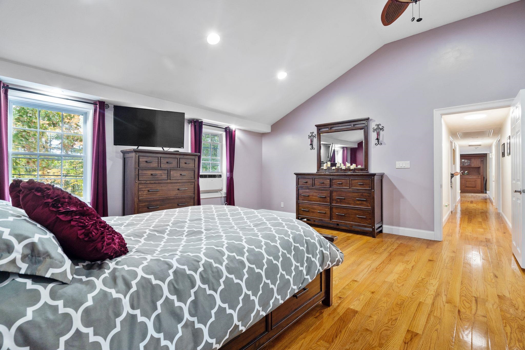 14 Windham Depot Road Derry, NH 03038 - Photo 17 of 40