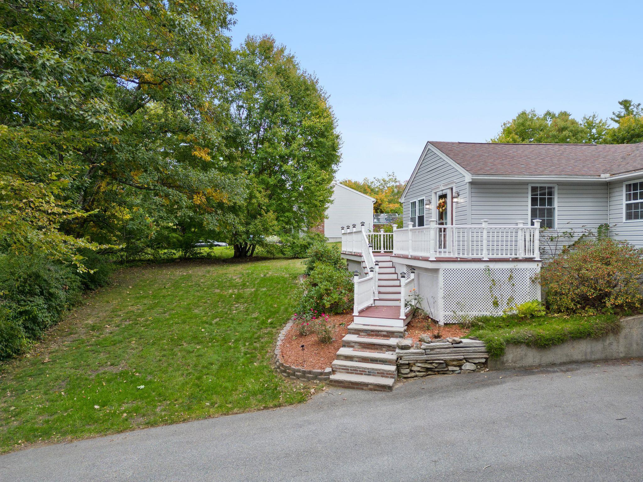 14 Windham Depot Road Derry, NH 03038 - Photo 3 of 40