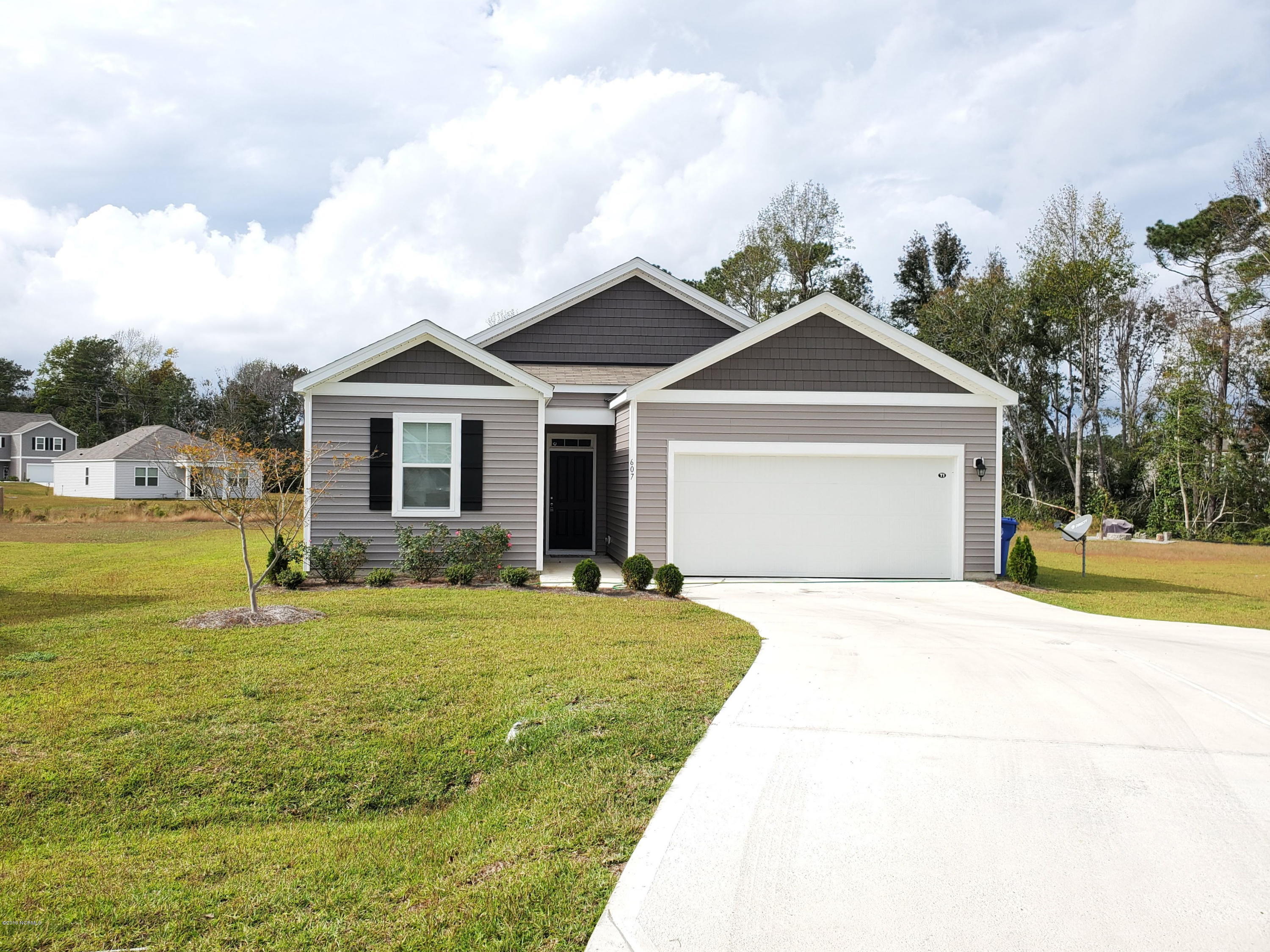 607 Saltree Circle Holly Ridge, NC 28445 - Photo 1 of 12 20191029_143511
