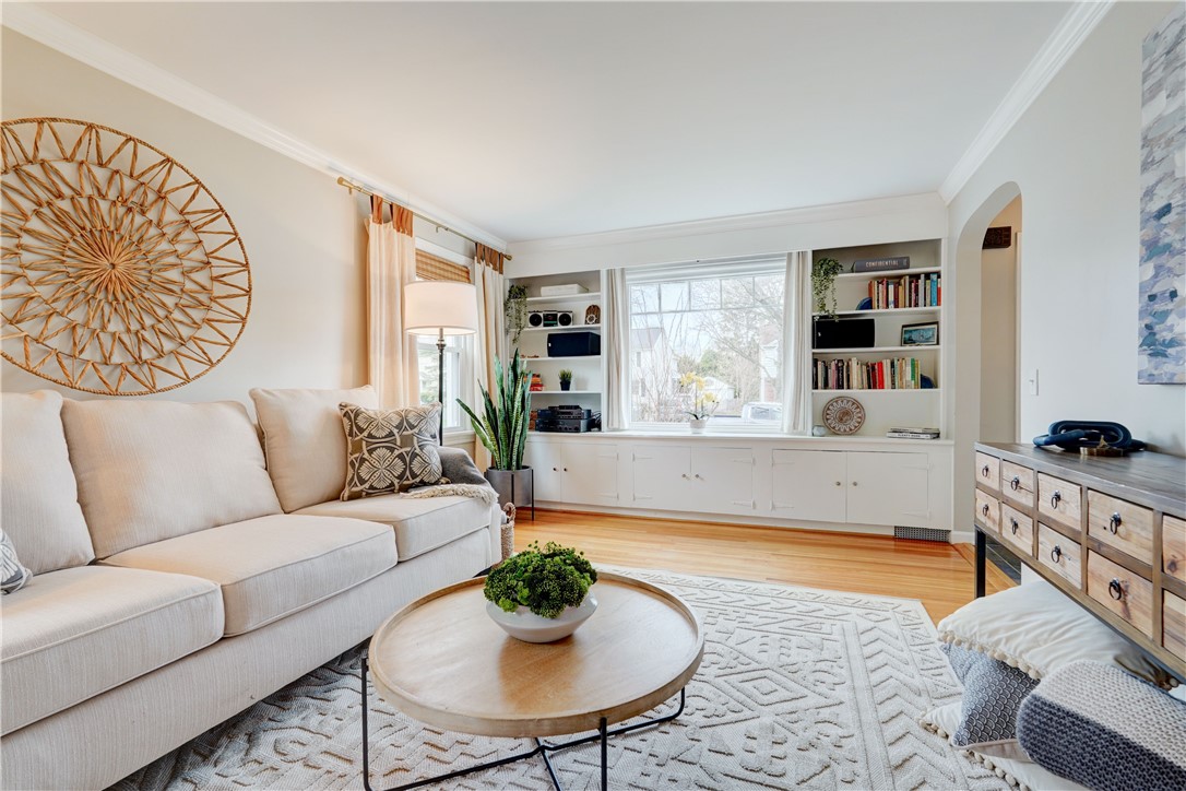 269 Hartsdale Road Irondequoit, NY 14622 - Photo 10 of 48