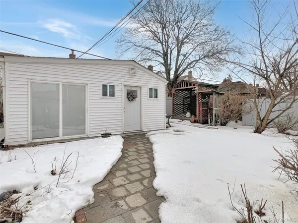 $899,999 | 120-07 224th Street | Cambria Heights