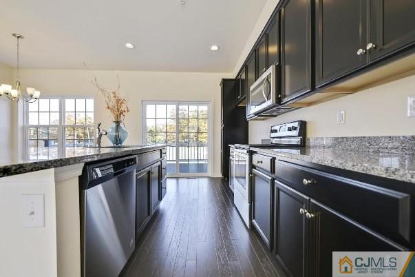47 Iron Gate Road Sicklerville, NJ 08081 - Photo 2 of 20