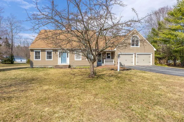 $675,000 | 36 Village Woods Circle, Gorham, ME 04038