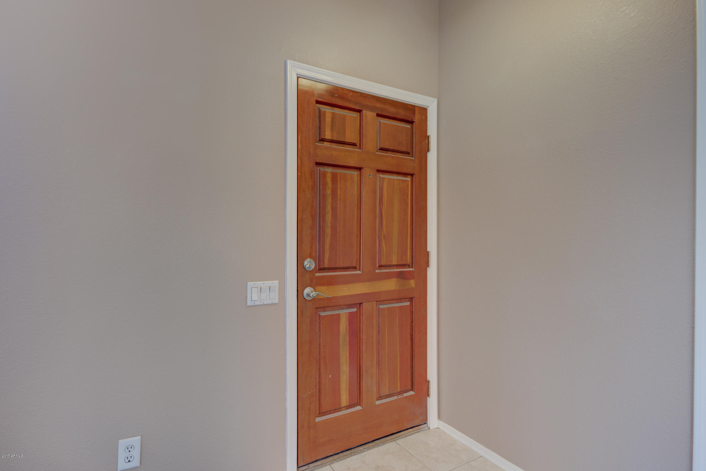 1102 West Davis Road Phoenix, AZ 85023 - Photo 17 of 53 1102 W Davis Rd-6