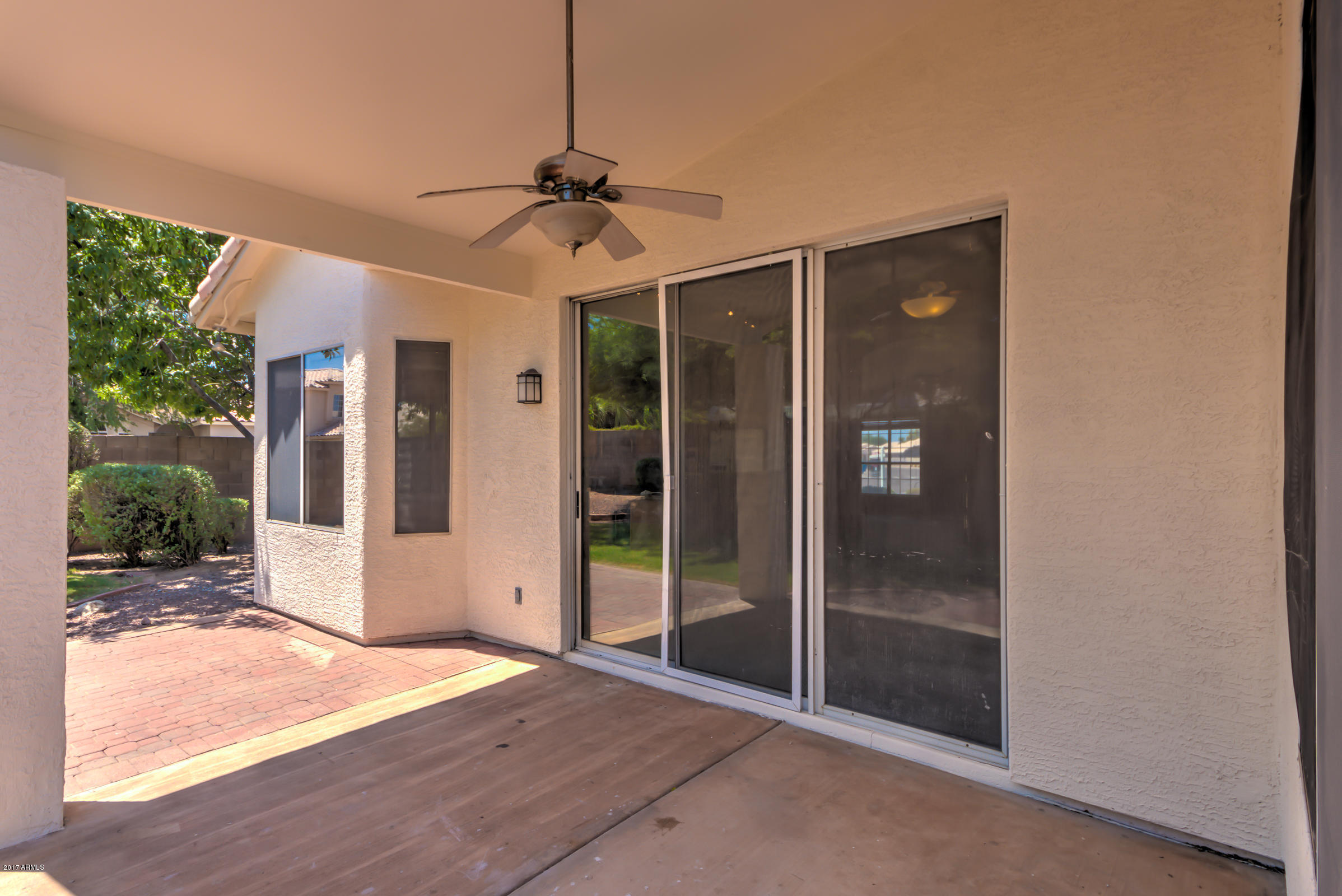 1102 West Davis Road Phoenix, AZ 85023 - Photo 47 of 53 1102 W Davis Rd-56