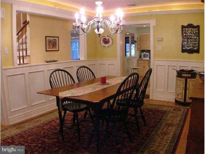 6 Low Road New Hope, PA 18938 - Photo 4 of 13 Dining Room