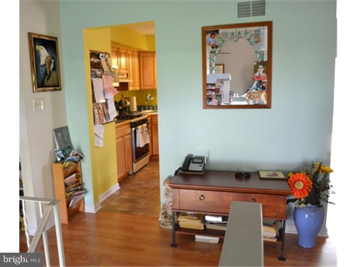 4904 Farming Ridge Boulevard Reading, PA 19606 - Photo 4 of 18 Gallery Image 4