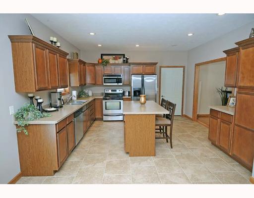 137 Tradewind Road New Castle, PA 16102 - Photo 2 of 6 Kitchen.