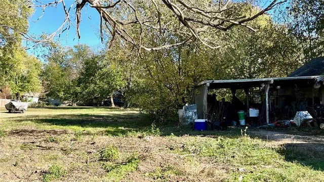 $45,000 | 415 Taylor Street, Pomona, KS 66076