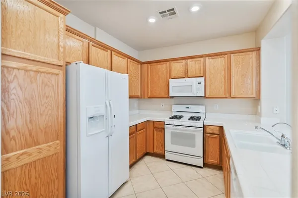 $1,995 | 9552 Delivery Avenue, Las Vegas, NV 89148