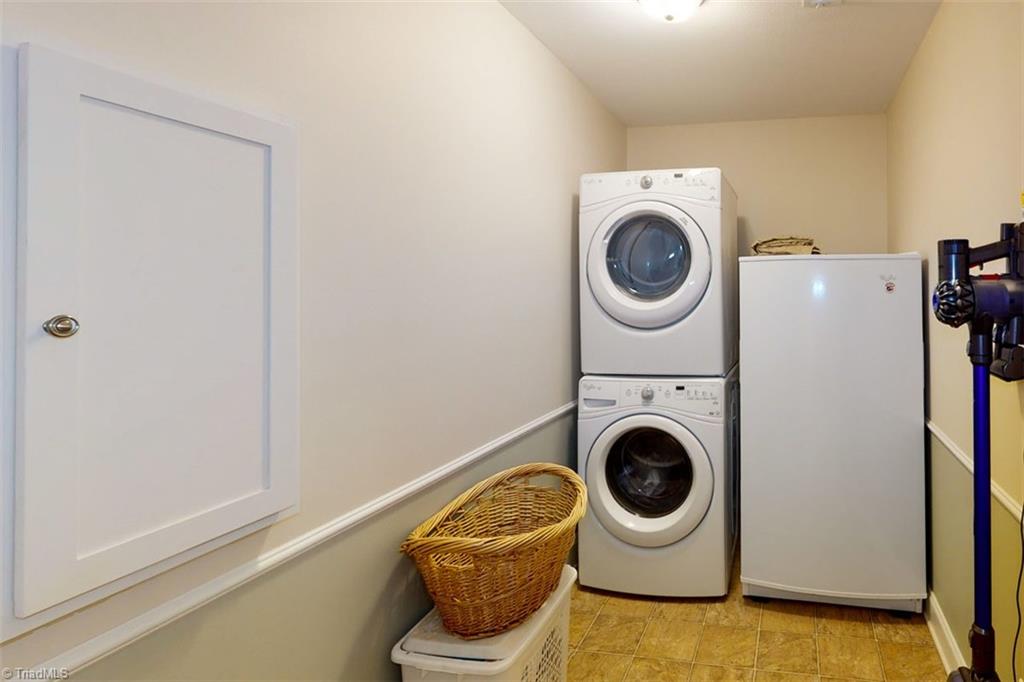653 Little Elkin Church Road Ronda, NC 28670 - Photo 22 of 47 Utility room