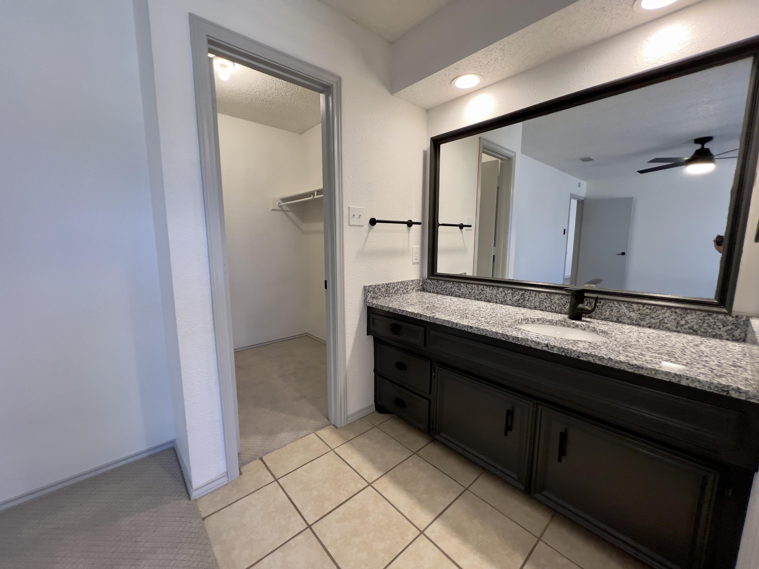5702 91st Street Lubbock, TX 79424 - Photo 9 of 14 5B6CF15E-85F7-4600-82C6-1B036D65970B
