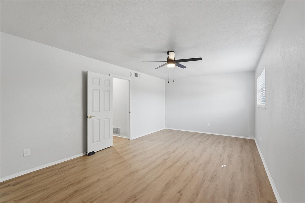 5514 Round Rock Road Garland, TX 75044 - Photo 21 of 37