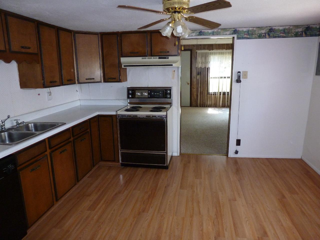 3306 French Road Alpena, MI 49707 - Photo 4 of 14 Gallery Image 4